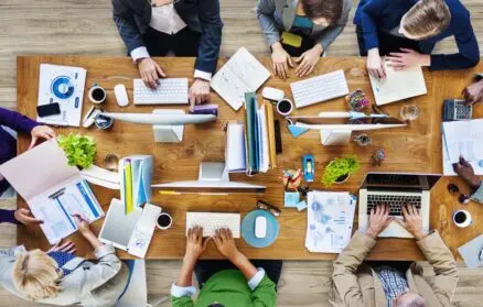 Image for Wady i zalety współpracy z programistami-freelancerami